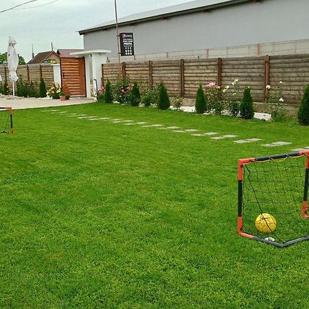 Family House Pristol Διαμέρισμα Εξωτερικό φωτογραφία