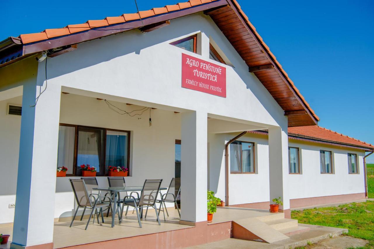 Family House Pristol Διαμέρισμα Εξωτερικό φωτογραφία