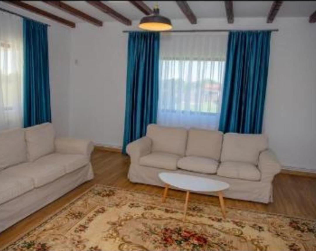 Family House Pristol Διαμέρισμα Εξωτερικό φωτογραφία
