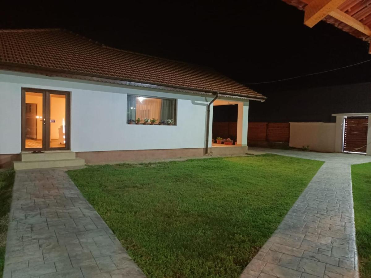 Family House Pristol Διαμέρισμα Εξωτερικό φωτογραφία