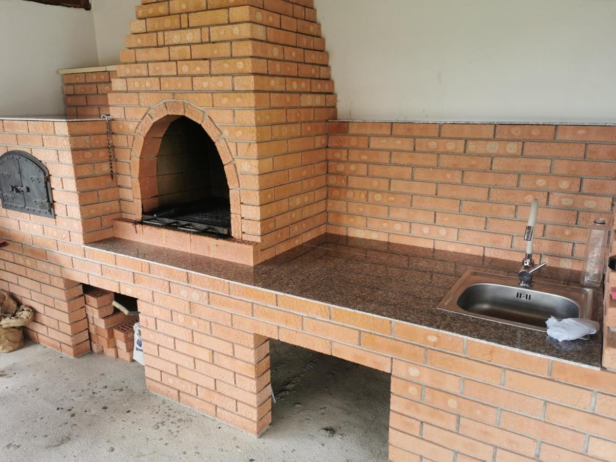 Family House Pristol Διαμέρισμα Εξωτερικό φωτογραφία